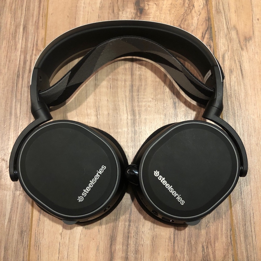 Arctis 7 best wireless gaming headphones